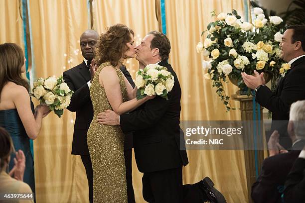 Boyle-Linetti Wedding" Episode 217 -- Pictured: Andre Braugher as Ray Holt, Sandra Bernhard as Darlene Linetti, Stephen Root as Lynn Boyle, Joe Lo...