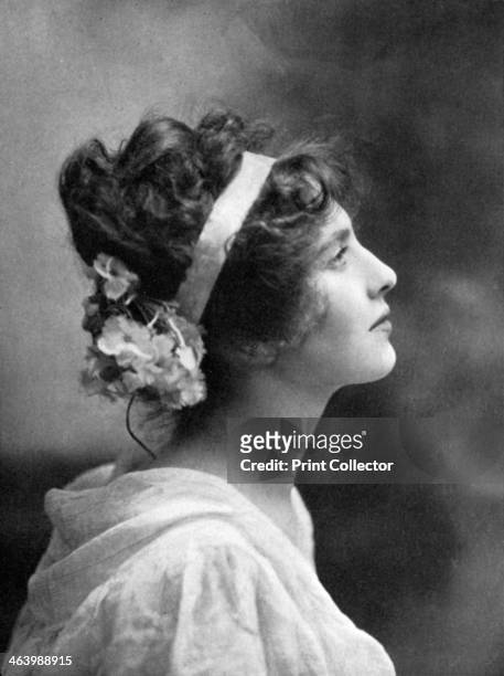 Iris Hoey , British actress, 1908-1909. Hoey was a British stage and screen actress. She married twice, to Cyril Raymond and Max Leeds, but divorced...