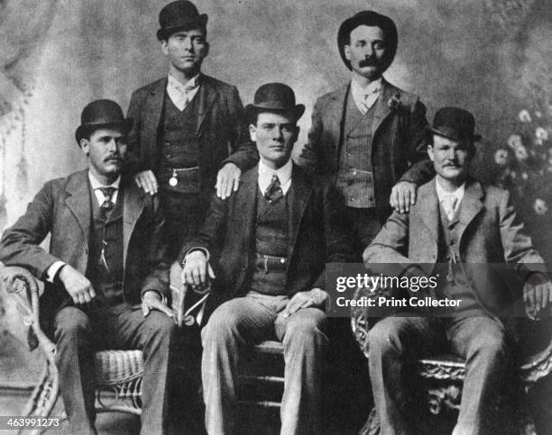 The Wild Bunch, American outlaw gang, 1901 . Left to right, standing, William Carver , Harvey Logan ; sitting, Harry Longabaugh , Ben Kilpatrick ,...
