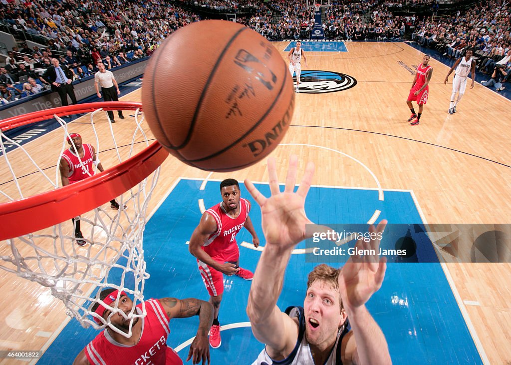 Houston Rockets v Dallas Mavericks