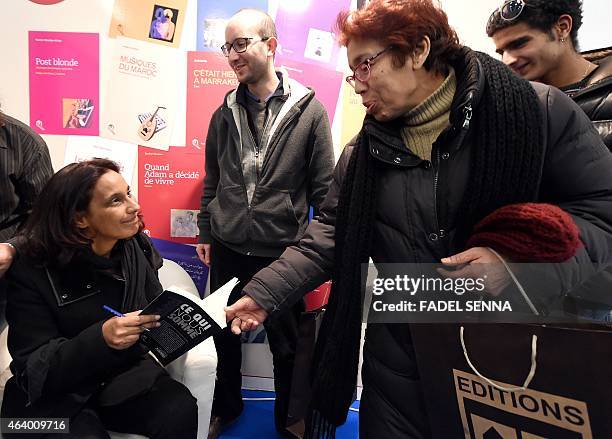Berca Sign Berrada Photos and Premium High Res Pictures - Getty Images