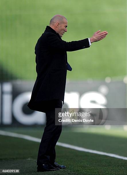 Head coach Zinedine Zidane of Real Madrid Castilla reacts during the Segunda Division B match between Real Madrid Castilla v Barakaldo CF at estadio...