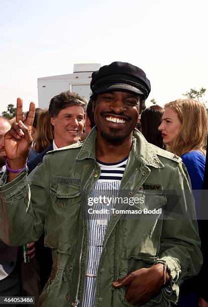 Andre Benjamin poses outside the Heineken tent during the 30th Annual Film Independent Spirit Awards at Santa Monica Beach on February 21, 2015 in...