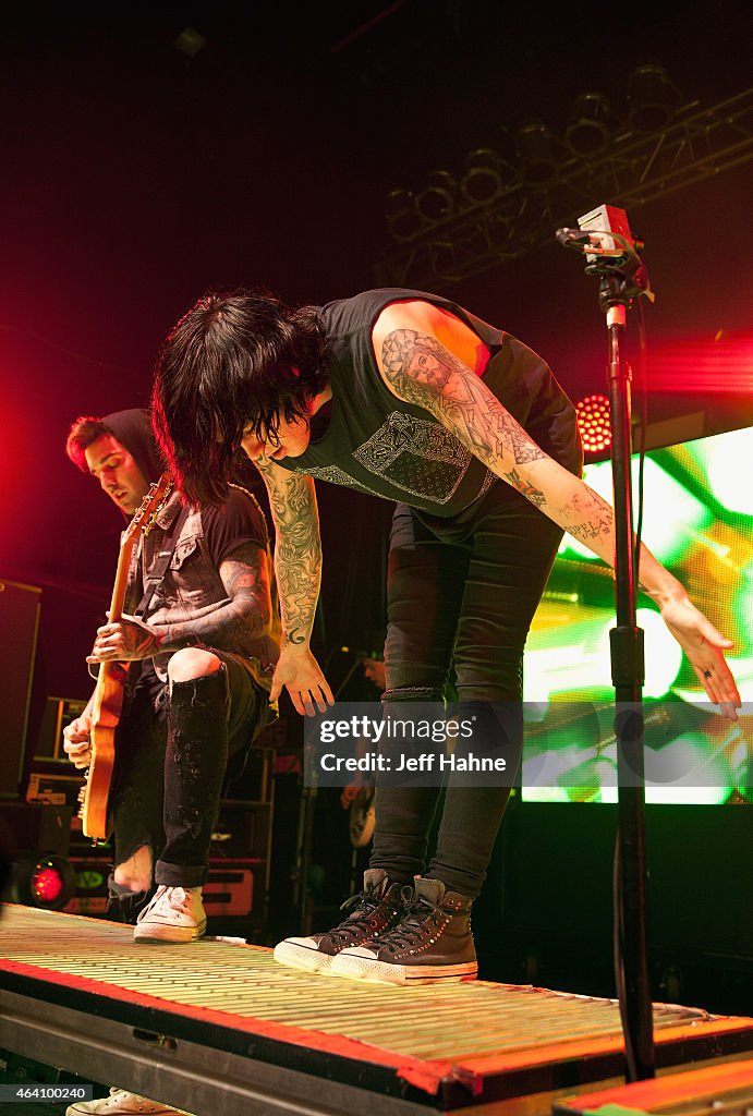 Sleeping With Sirens And Pierce The Veil In Concert - Charlotte, NC