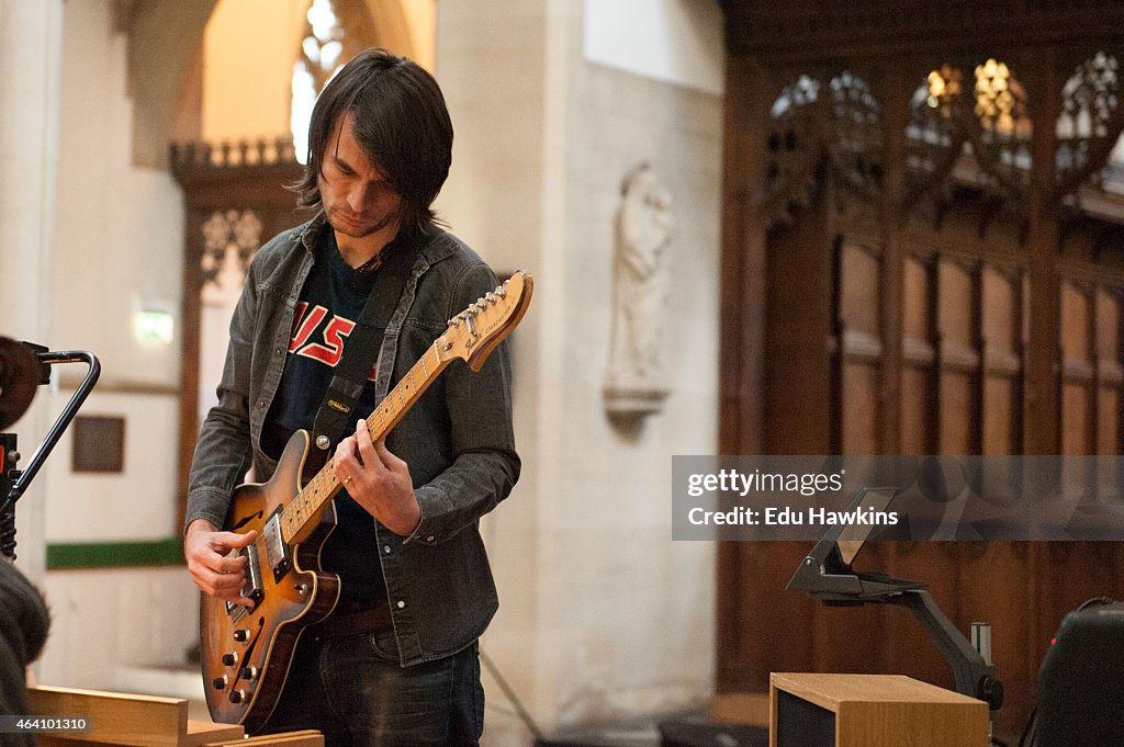 Jonny Greenwood & London Contemporary Orchestra Soloists Perform In Oxford