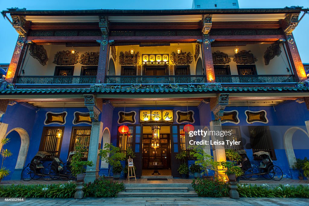Cheong Fatt Tze- tycoon, diplomat, polygamist, wine buff and...