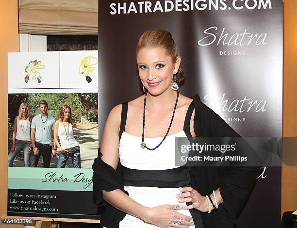 Kristen Renton attends GBK 2015 Pre-Oscar Awards luxury gift lounge on February 21, 2015 in Los Angeles, California.