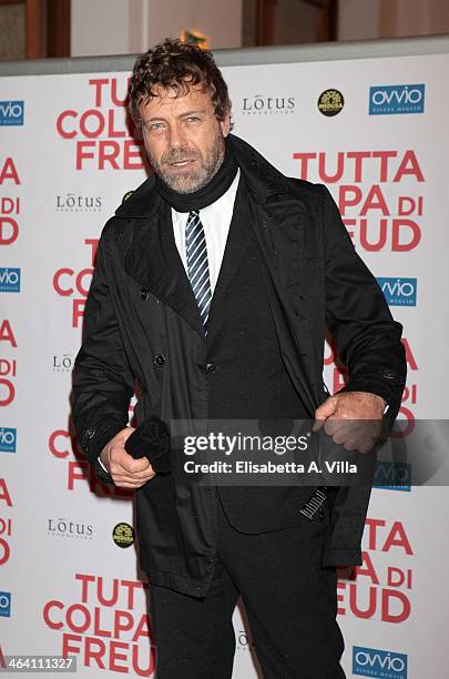 Massimo Ciavarro attends 'Tutta colpa di Freud' premiere at Teatro dell'Opera on January 20, 2014 in Rome, Italy.