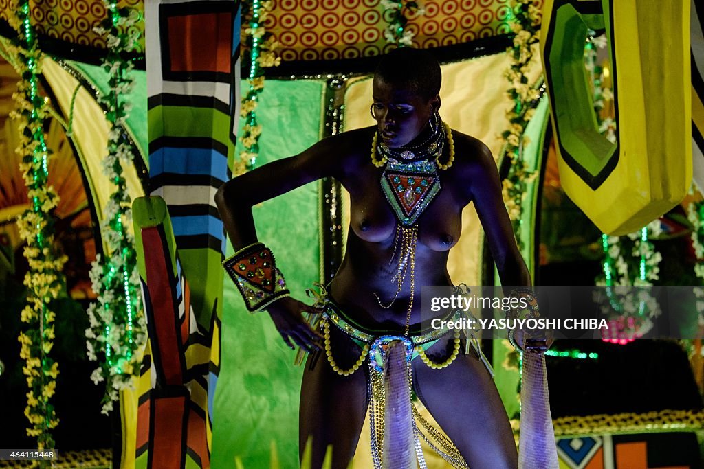 BRAZIL-CARNIVAL-RIO-CHAMPION PARADE-IMPERATRIZ