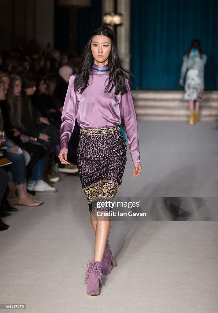 Matthew Williamson - Runway - LFW FW15