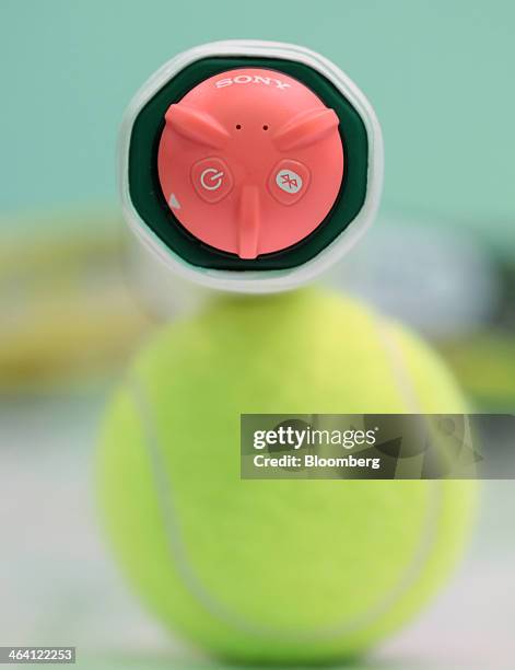 Smart Racket Sensor 15 Smart Tennis Sensor Stock Photos, High-Res Pictures, and Images ...