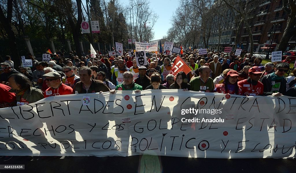 Austerity policy and new security laws protested in Madrid