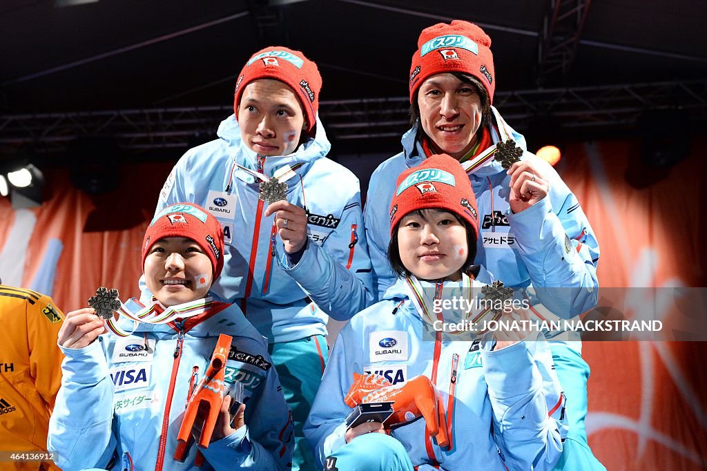 SKI-NORDIC-JUMPING-WORLD