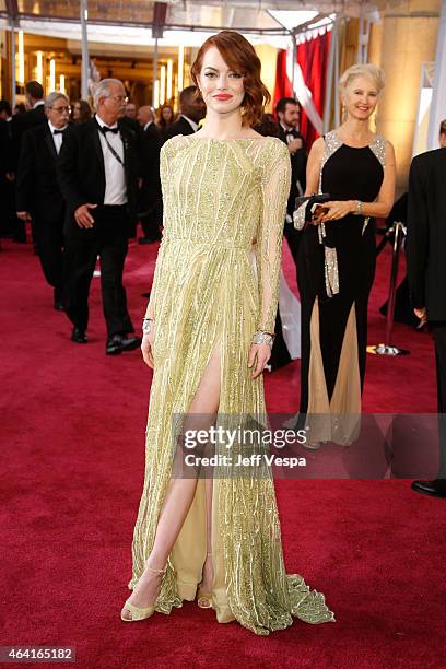 Actress Emma Stone attends the 87th Annual Academy Awards at Hollywood & Highland Center on February 22, 2015 in Hollywood, California.