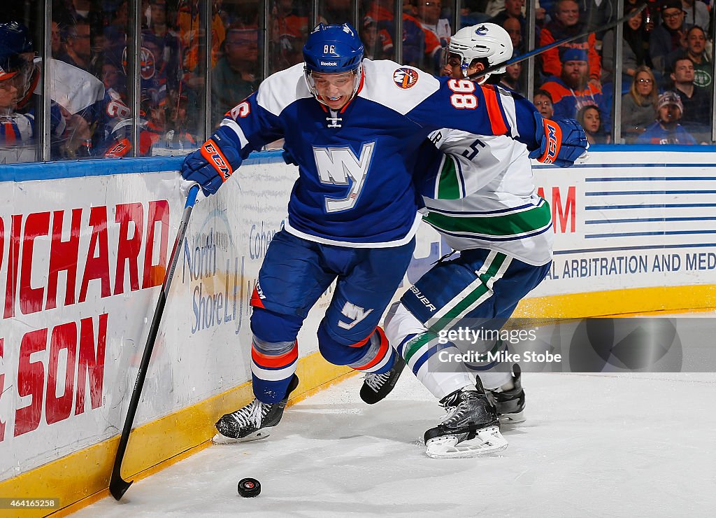 Vancouver Canucks v New York Islanders