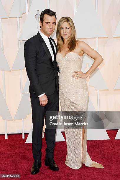 Actors Justin Theroux and Jennifer Aniston attend the 87th Annual Academy Awards at Hollywood & Highland Center on February 22, 2015 in Hollywood,...