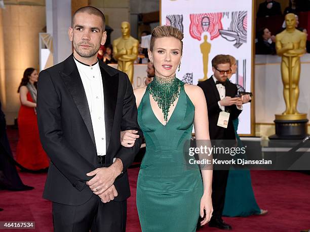 Actress Scarlett Johansson and Romain Dauriac attend the 87th Annual Academy Awards at Hollywood & Highland Center on February 22, 2015 in Hollywood,...