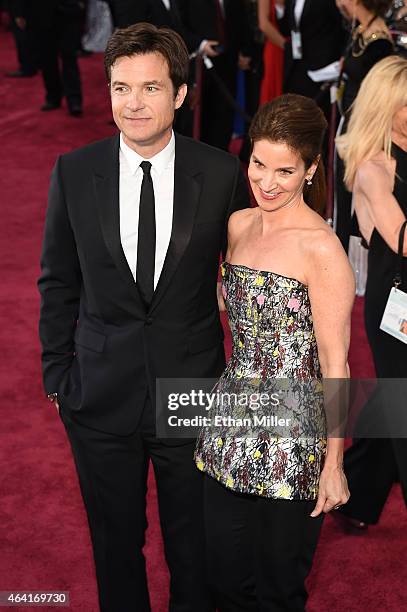 Actor Jason Bateman and Amanda Anka attend the 87th Annual Academy Awards at Hollywood & Highland Center on February 22, 2015 in Hollywood,...