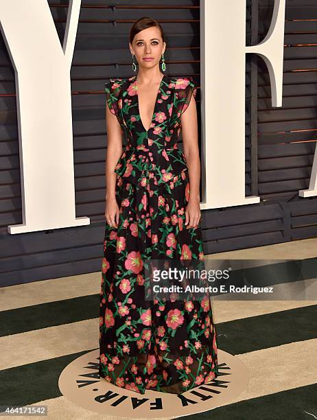 Actress Rashida Jones attends the 2015 Vanity Fair Oscar Party hosted by Graydon Carter at Wallis Annenberg Center for the Performing Arts on...