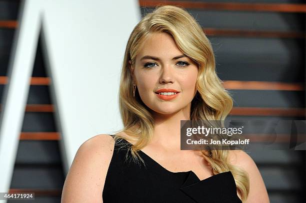 Actress Kate Upton attends the 2015 Vanity Fair Oscar Party hosted by Graydon Carter at Wallis Annenberg Center for the Performing Arts on February...