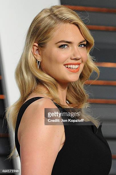 Actress Kate Upton attends the 2015 Vanity Fair Oscar Party hosted by Graydon Carter at Wallis Annenberg Center for the Performing Arts on February...