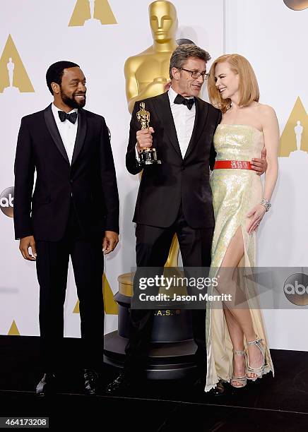 Actor Chiwetel Ejiofor, Filmmaker Pawel Pawlikowski winner of the Best Foreign Language Film Award for 'Ida', and actress Nicole Kidman pose in the...