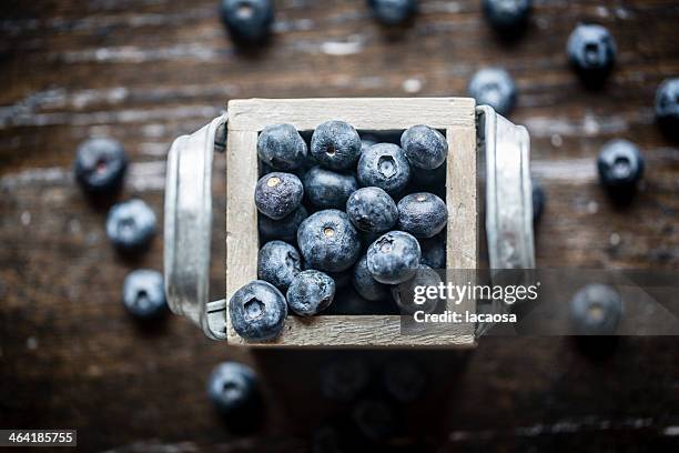 blueberries - blaubeeren stock pictures, royalty-free photos & images