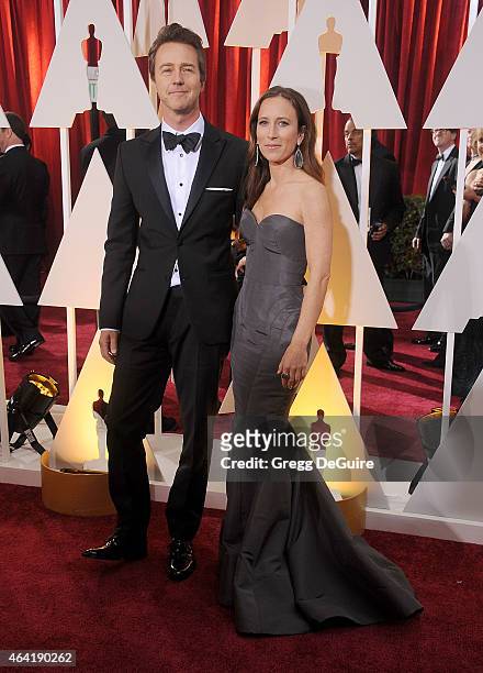 Actor Edward Norton and Shauna Robertson arrive at the 87th Annual Academy Awards at Hollywood & Highland Center on February 22, 2015 in Hollywood,...