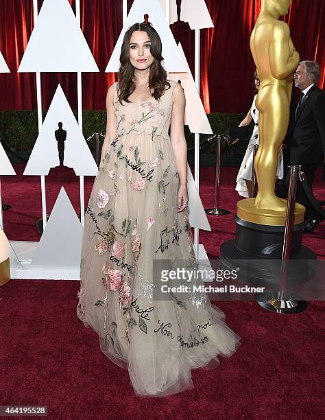 Actress Keira Knightly arrives at the 87th Annual Academy Awards at the Hollywood & Highland Center on February 22, 2015 in Hollywood, California.