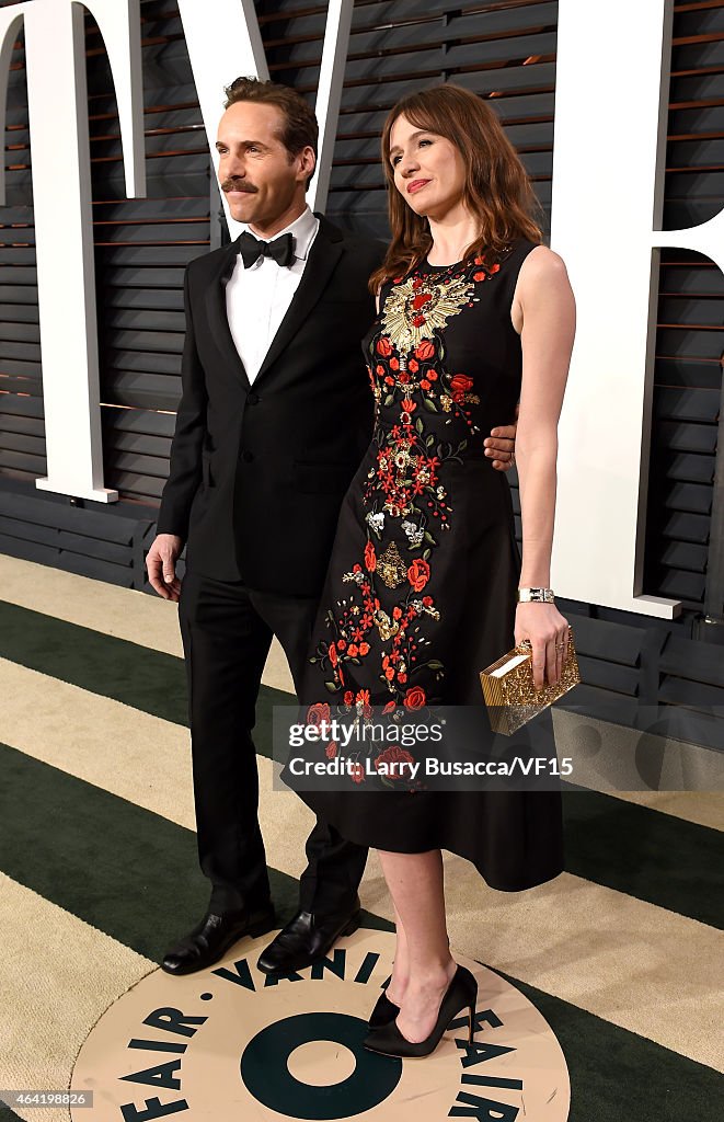 2015 Vanity Fair Oscar Party Hosted By Graydon Carter - Roaming Arrivals