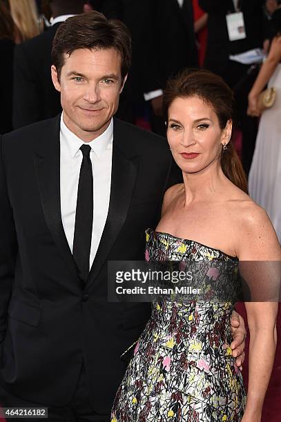 Actor Jason Bateman and Amanda Anka attend the 87th Annual Academy Awards at Hollywood & Highland Center on February 22, 2015 in Hollywood,...