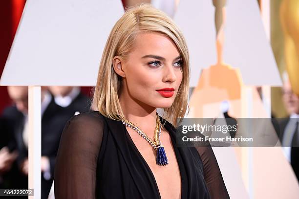 Actress Margot Robbie attends the 87th Annual Academy Awards at Hollywood & Highland Center on February 22, 2015 in Hollywood, California.