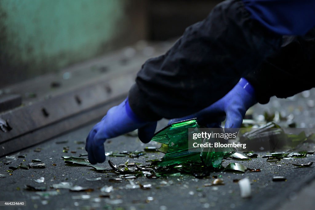 Operations Inside An Aluminum Recycling Factory