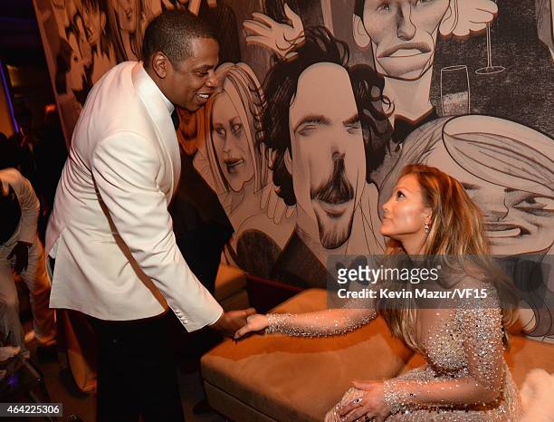 Jay Z and Jennifer Lopez attend the 2015 Vanity Fair Oscar Party hosted by Graydon Carter at the Wallis Annenberg Center for the Performing Arts on...