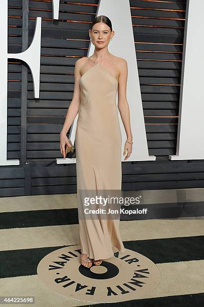 Model Behati Prinsloo attends the 2015 Vanity Fair Oscar Party hosted by Graydon Carter at Wallis Annenberg Center for the Performing Arts on...