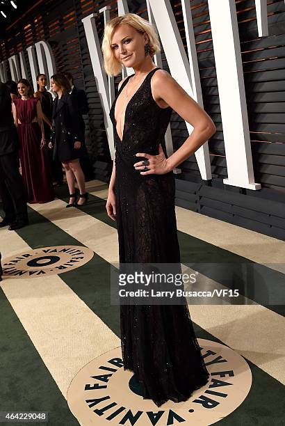 Model Malin Akerman attends the 2015 Vanity Fair Oscar Party hosted by Graydon Carter at the Wallis Annenberg Center for the Performing Arts on...