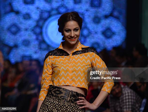 Pakistani Model Ramp 23 Telenor Fashion Weekend Stock Photos, High-Res Pictures, and Images ...