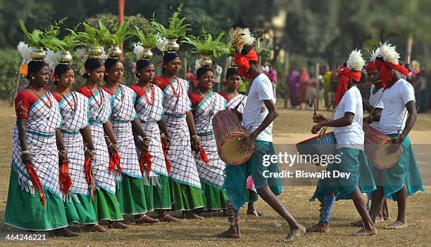 Santhal is a very popular folk dance performed in the districts of Bankura and Birbhum. This dance is performed by the Santhal tribes during all...