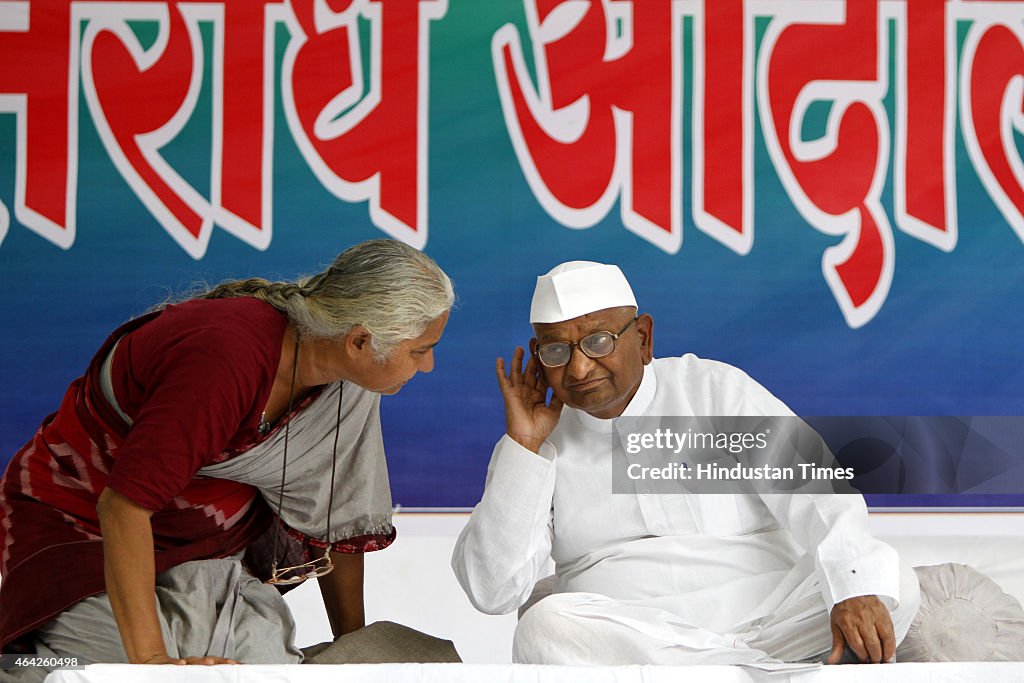 Anna Hazare Launches Agitation In Delhi Against Land Ordinance