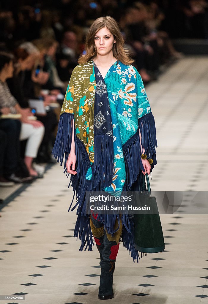 Burberry Prorsum - Runway - LFW FW15