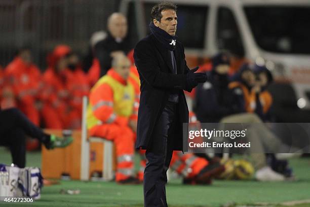 Gianfranco ZOla coach of Cagliari in action during the Serie A match between Cagliari Calcio and FC Internazionale Milano at Stadio Sant'Elia on...