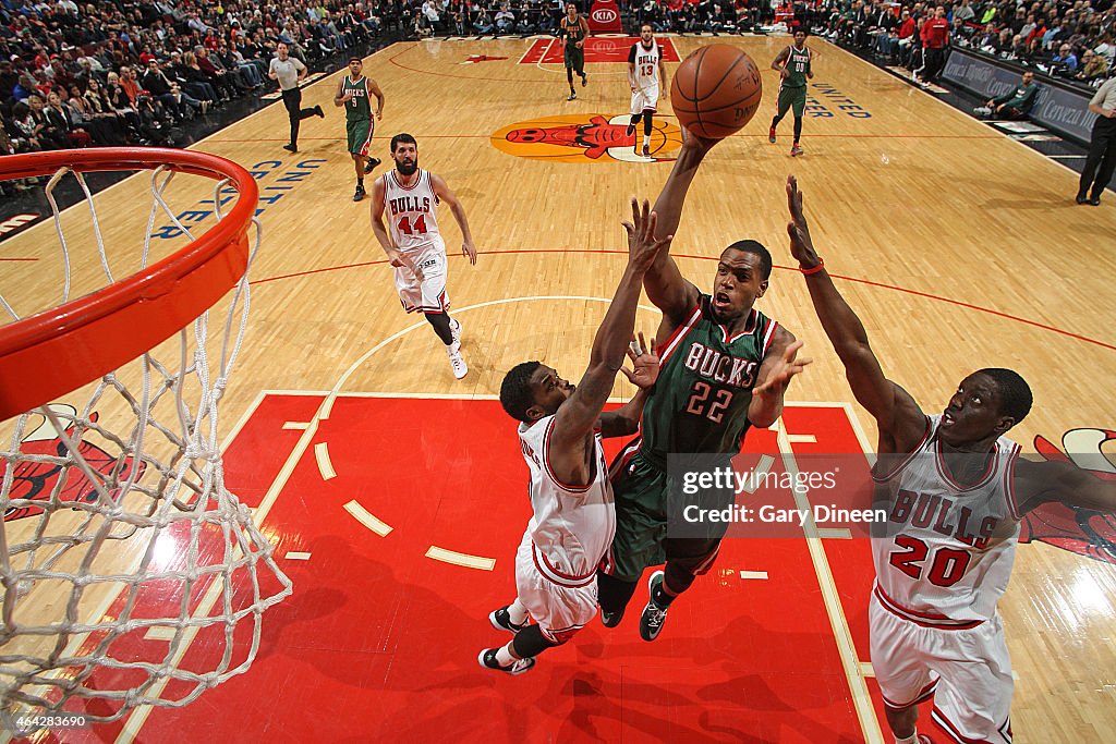 Milwaukee Bucks v Chicago Bulls