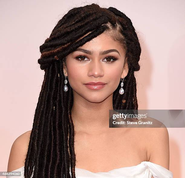 Zendaya arrives at the 87th Annual Academy Awards at Hollywood & Highland Center on February 22, 2015 in Hollywood, California.