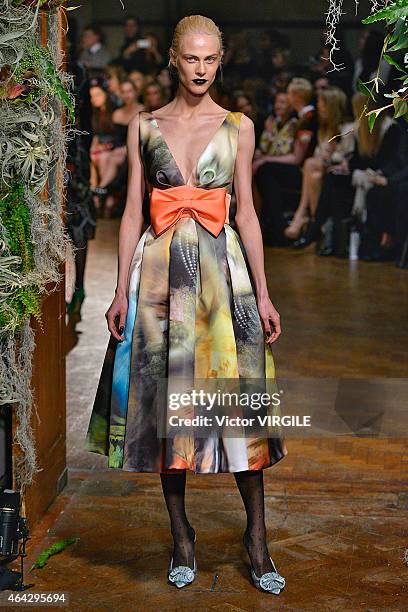 Aymeline Valade walks the runway at the GILES show during London Fashion Week Fall/Winter 2015/16 at Central Saint Martins on February 23, 2015 in...
