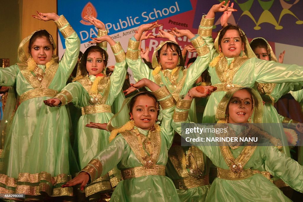 INDIA-CULTURE-DANCE