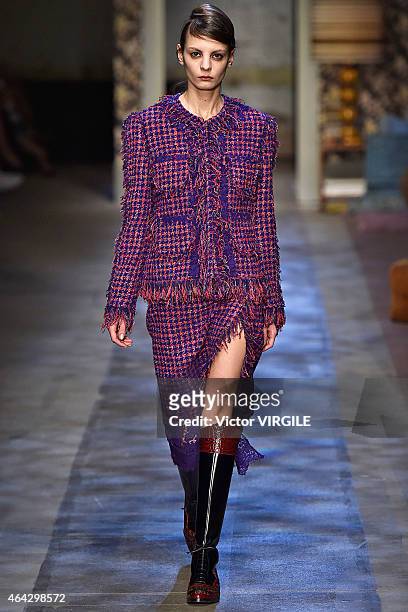 Model walks the runway at the Erdem show during London Fashion Week Fall/Winter 2015/16 at Old Selfridges Hotel on February 23, 2015 in London,...