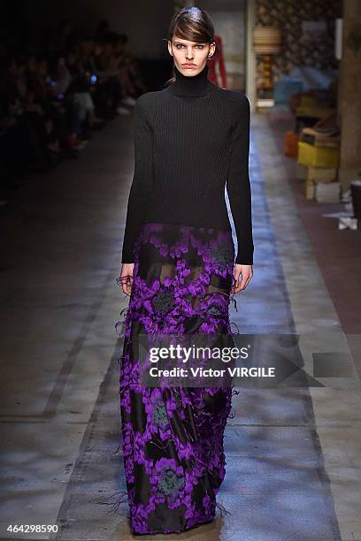 Model walks the runway at the Erdem show during London Fashion Week Fall/Winter 2015/16 at Old Selfridges Hotel on February 23, 2015 in London,...