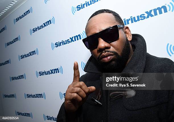 Raekwon of Wu-Tang Clan visits the SiriusXM Studios on February 24, 2015 in New York City.