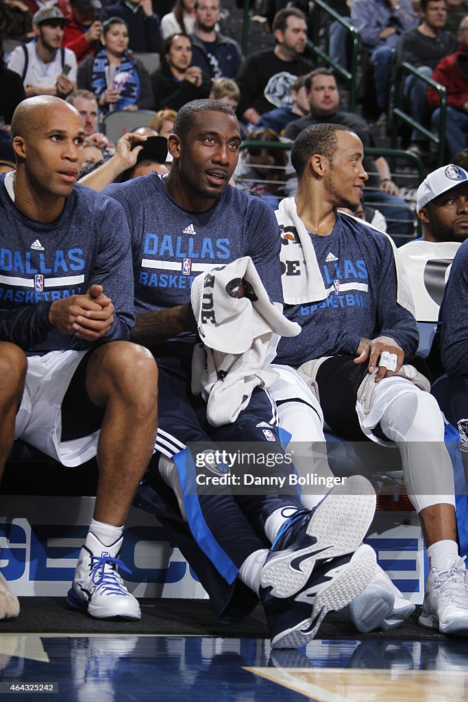 Charlotte Hornets v Dallas Mavericks