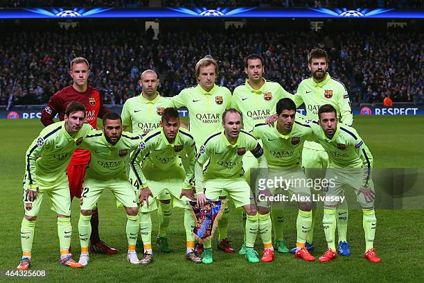 Barcelona line up during the UEFA Champions League Round of 16 match between Manchester City and Barcelona at Etihad Stadium on February 24, 2015 in...
